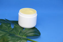 Load image into Gallery viewer, Mango&amp; Papaya Conditioning Butter - Dsoie Hair Products

